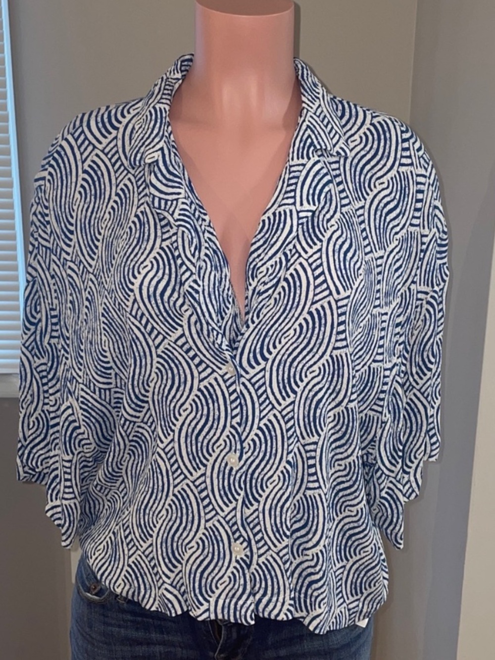 H&M OVERSIZED RESORT SHIRT - LARGE